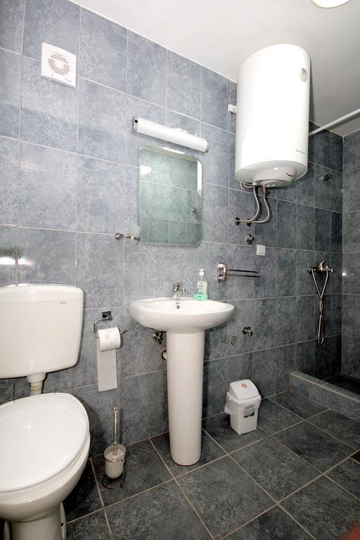 Apartments Pavlovic Petrovac Luaran gambar