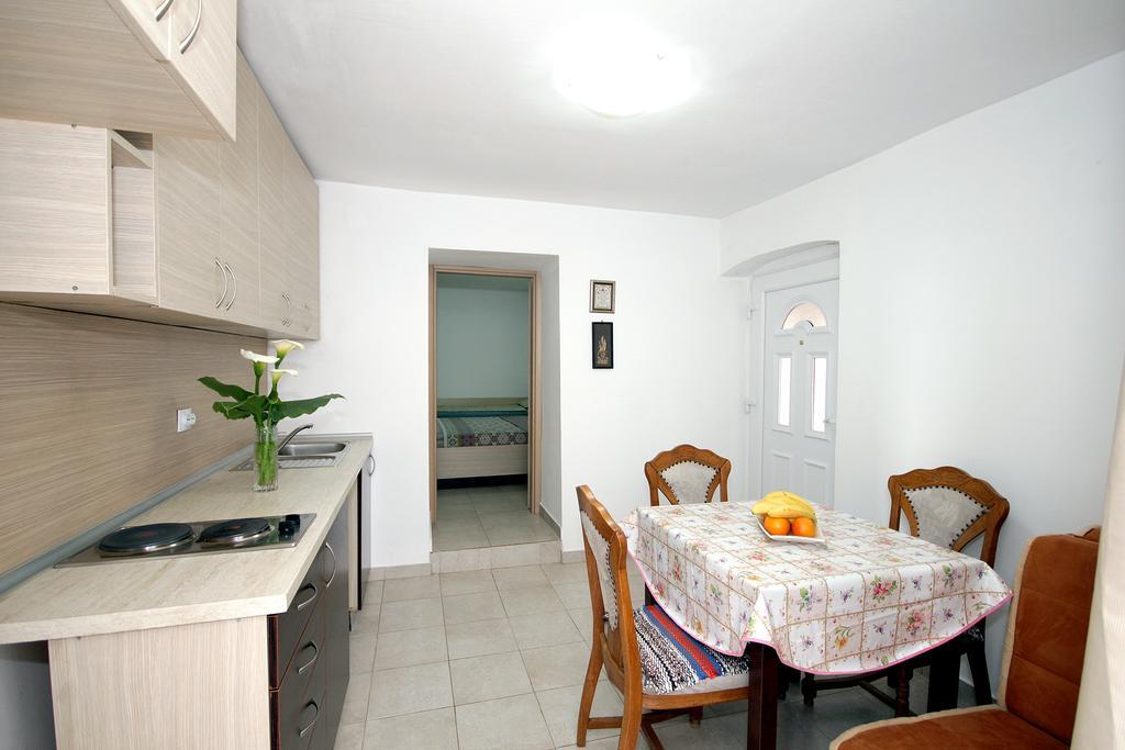 Apartments Pavlovic Petrovac Luaran gambar