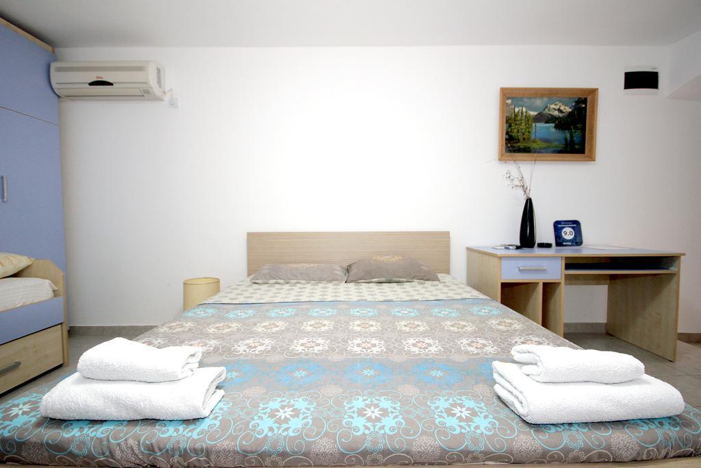 Apartments Pavlovic Petrovac Luaran gambar
