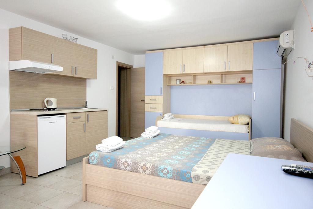 Apartments Pavlovic Petrovac Luaran gambar