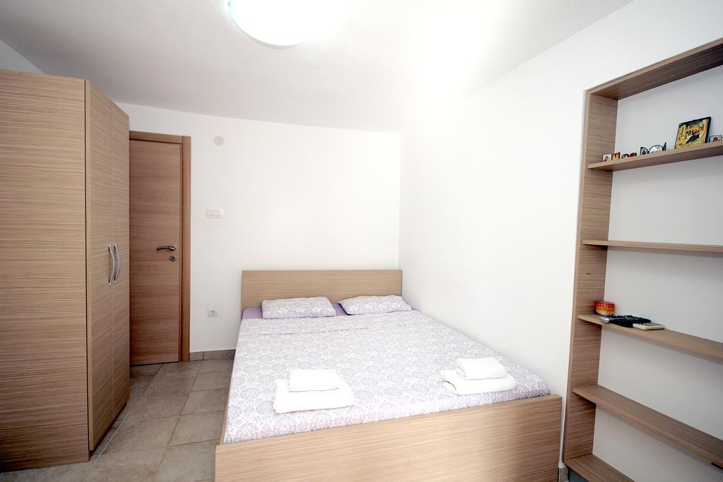 Apartments Pavlovic Petrovac Luaran gambar