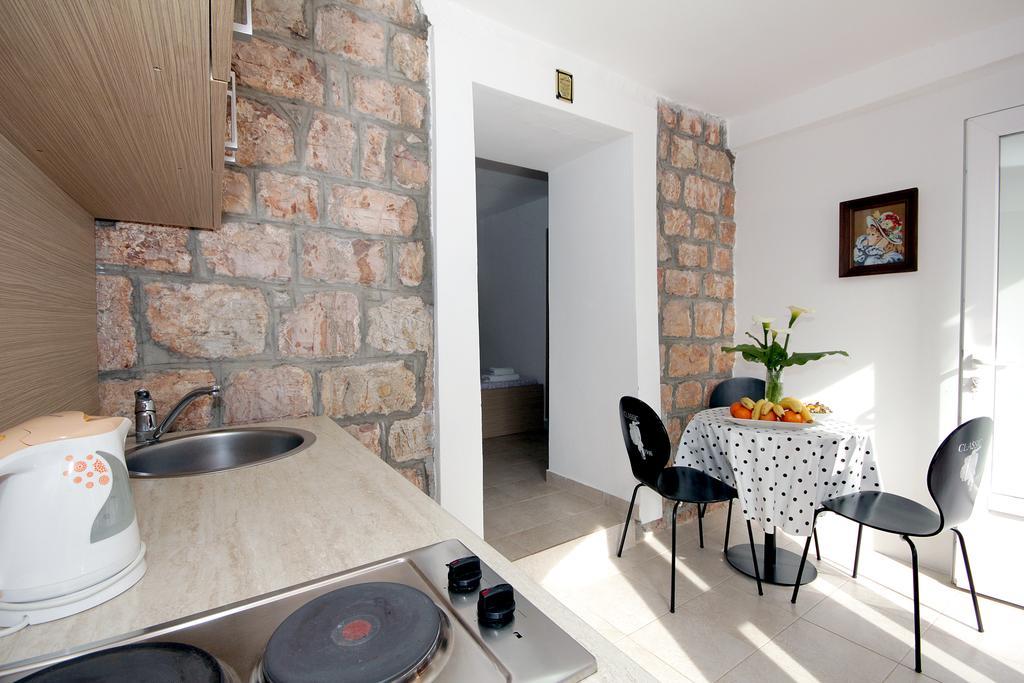 Apartments Pavlovic Petrovac Luaran gambar